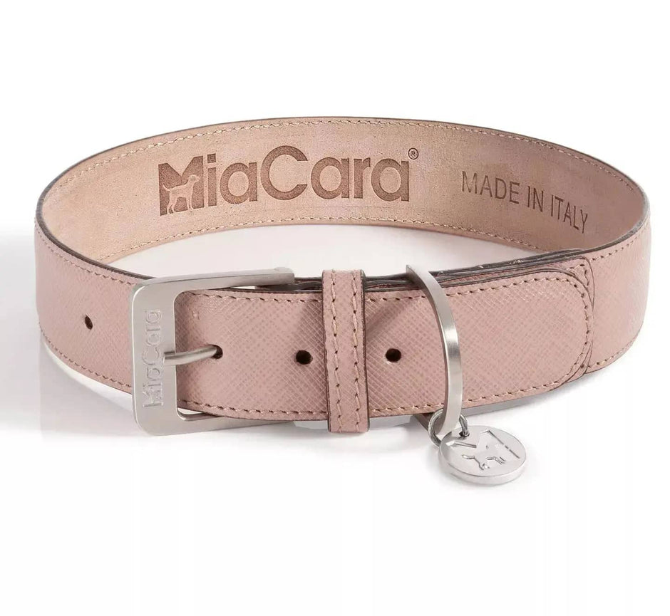 Comfortable and stylish high quality dog collar by Torino