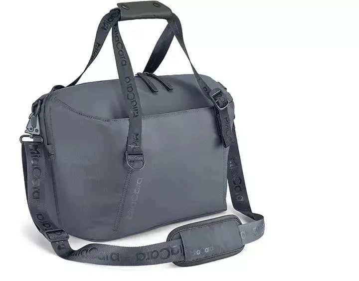 A weekender travel bag with smart compartments