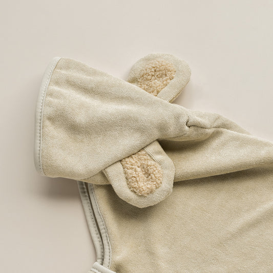 Cozy bath robe for dogs in stylish design